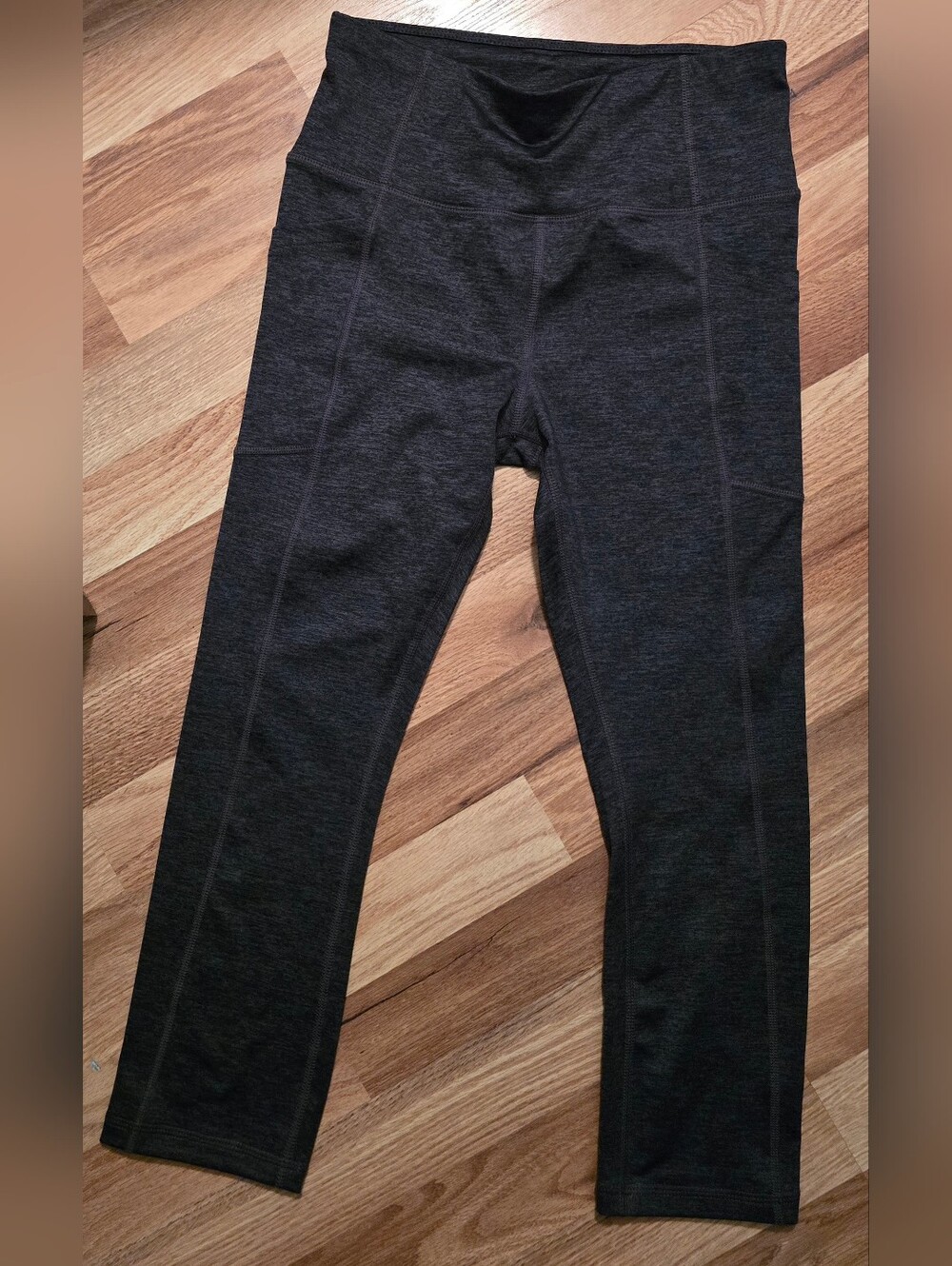 Avia Black Heathered Active Capri Leggings
